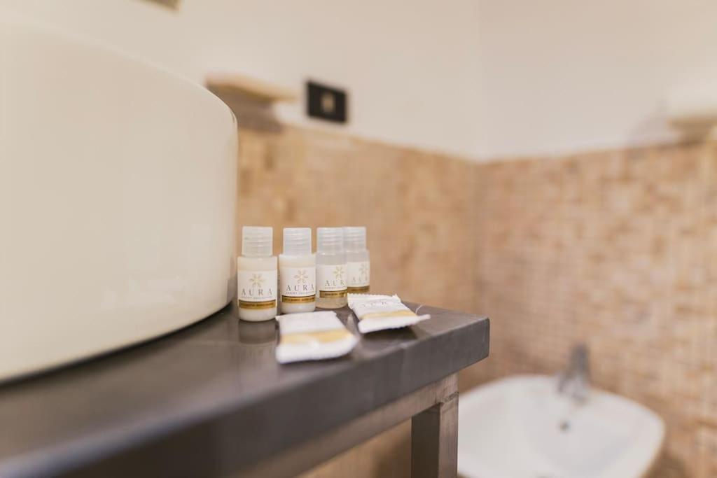 Trani -Suite ❉Marmor - Elegante Casa Storica ❉ Luaran gambar