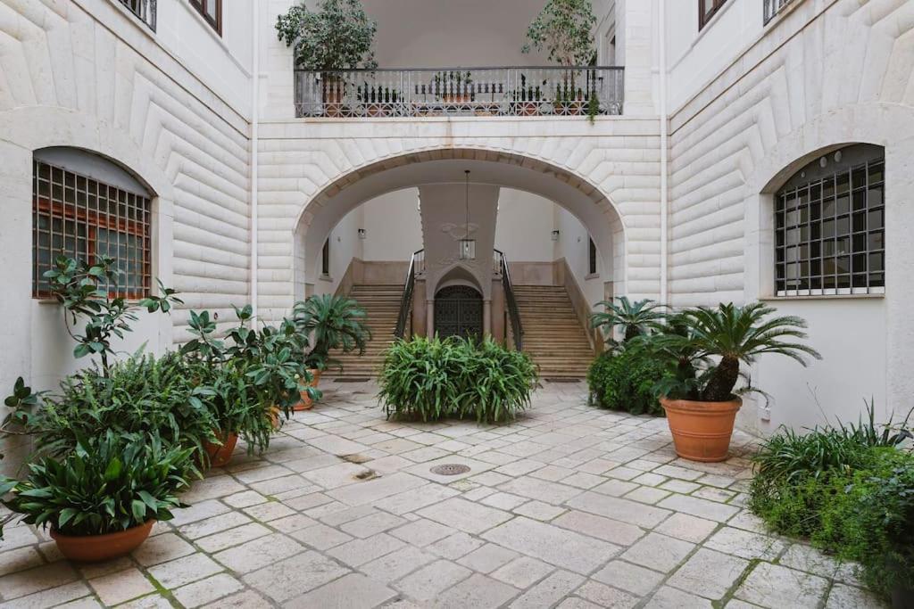 Trani -Suite ❉Marmor - Elegante Casa Storica ❉ Luaran gambar